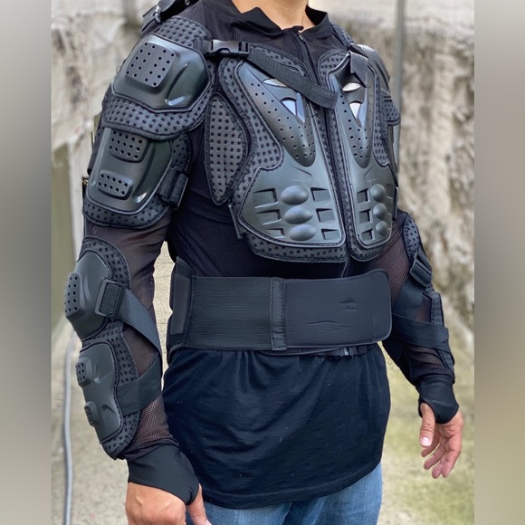 Motorcycle Rider Armor Jacket - Picture 2 of 13